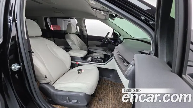 Kia Canival Carnival 4 поколение Бензин 7 мест Signature — Фото автомобиля 10