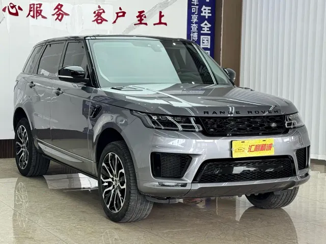Land Rover Range Rover Sport — Фото автомобиля 3