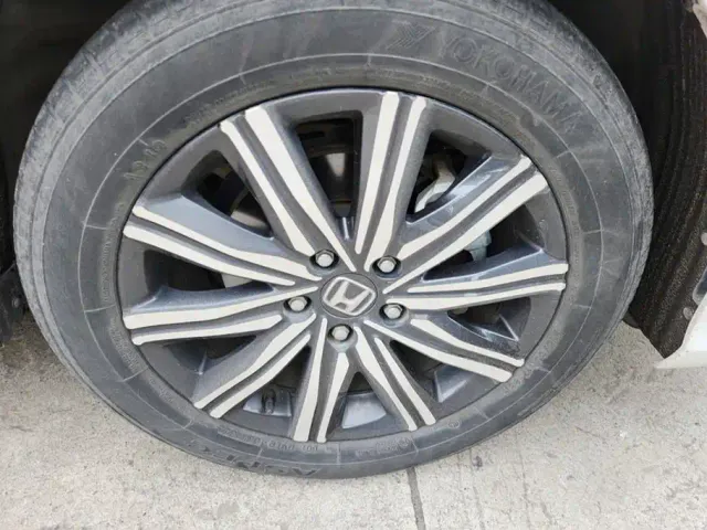 Honda Odyssey — Фото автомобиля 6