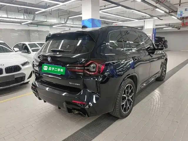 BMW X3 — Фото автомобиля 4