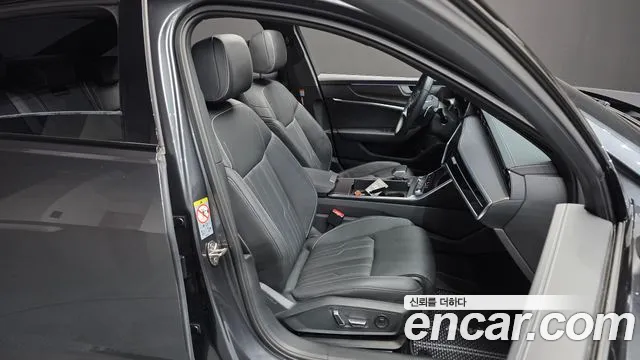 Audi A6 C8 — Фото автомобиля 16