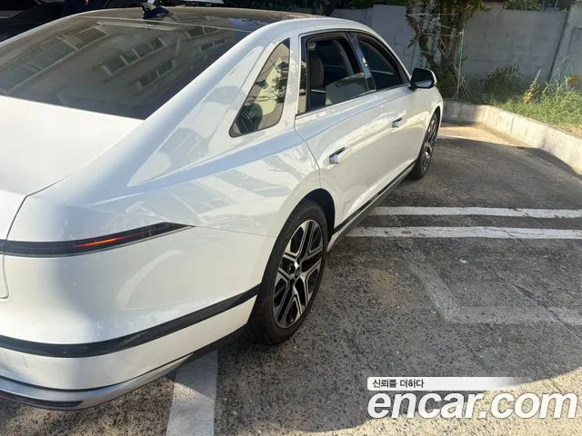 Hyundai Grandeur GN7 — Фото автомобиля 5