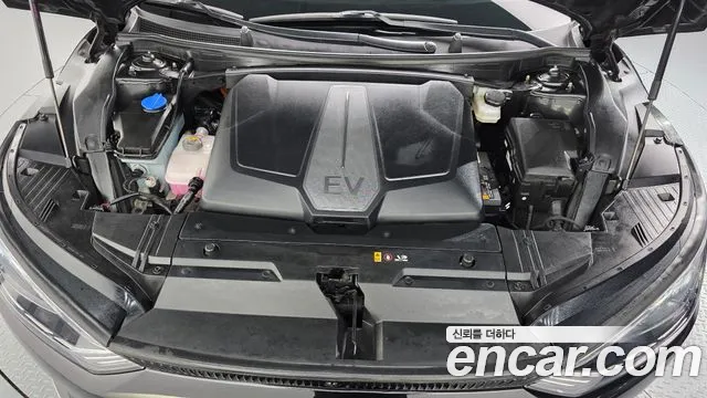 Kia EV6 — Фото автомобиля 5