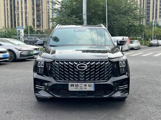 GAC Trumpchi GS8 — Фото автомобиля 2
