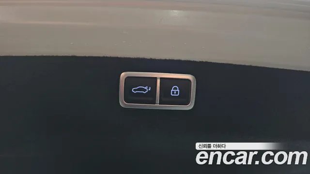 Hyundai Sonata — Фото автомобиля 20