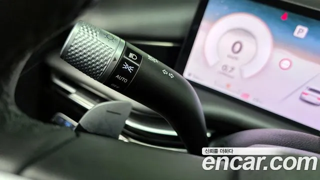 Genesis G80 Бензин 2.5 турбо AWD — Фото автомобиля 24