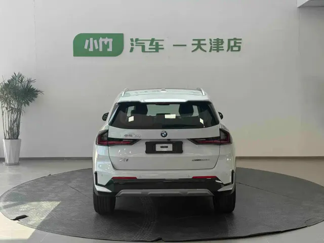 BMW X1 — Фото автомобиля 6