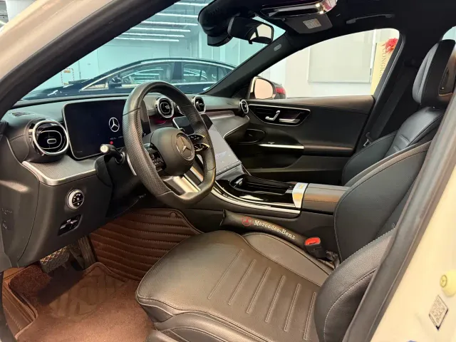 Mercedes-Benz C-Class — Фото автомобиля 12