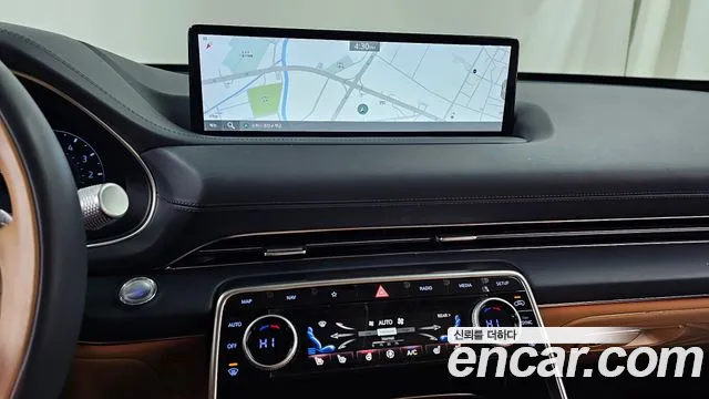Genesis GV80 2.5T Бензин AWD — Фото автомобиля 14