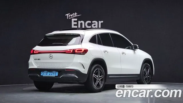 Mercedes-Benz EQA — Фото автомобиля 2