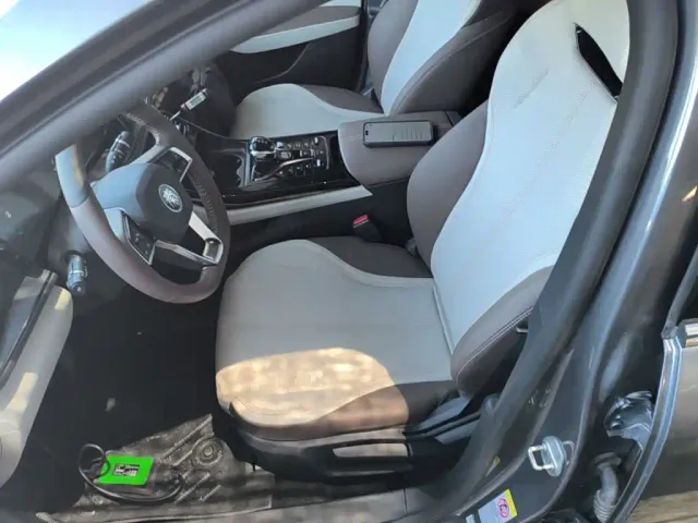 BYD Qin PLUS — Фото автомобиля 14