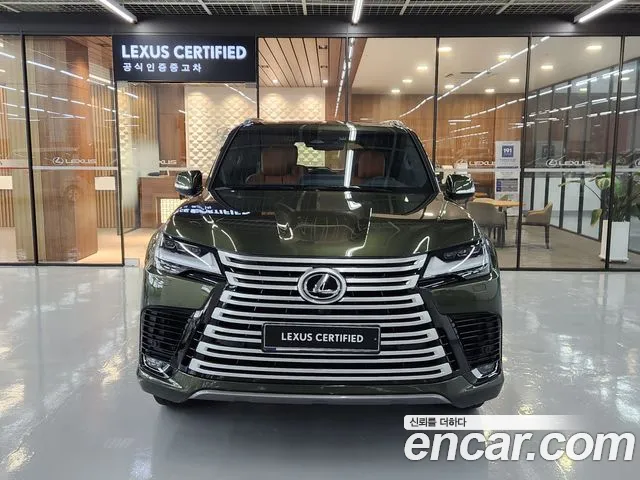 Lexus LX Generation 4 — Фото автомобиля 3