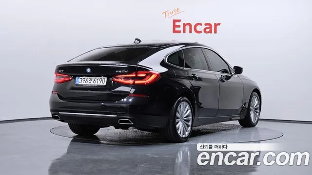 BMW Gran Turismo — Фото автомобиля 2