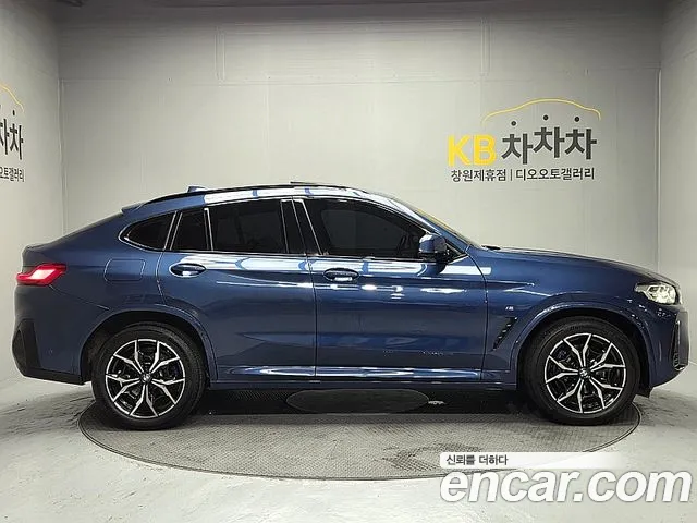 BMW X4 xDrive20i M Sport — Фото автомобиля 7