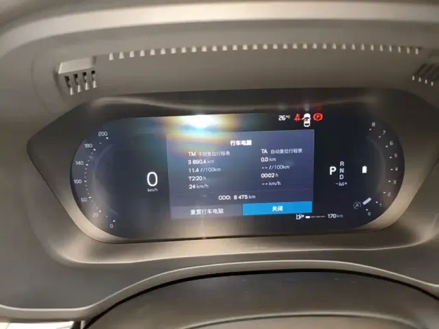 Volvo XC60 — Фото автомобиля 11