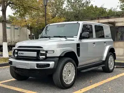 Фотография автомобиля — iCAR V23