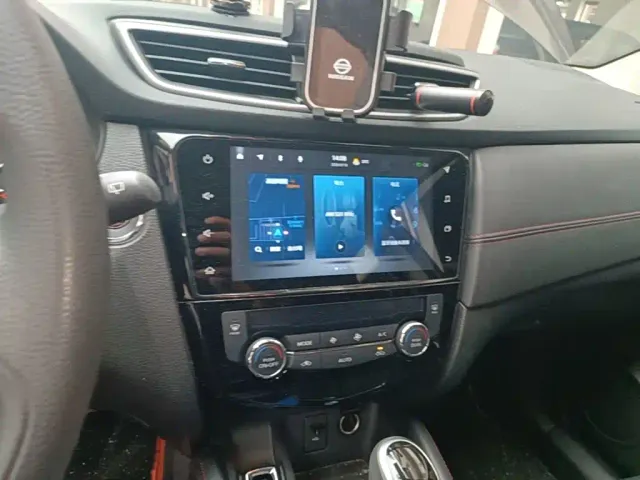 Nissan Qashqai — Фото автомобиля 12
