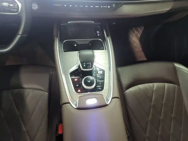 Chery Tiggo 8 PLUS — Фото автомобиля 13