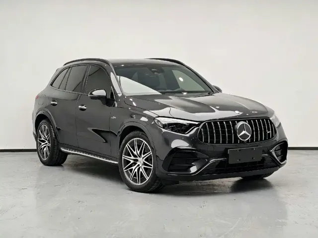 Mercedes-Benz Mercedes-Benz GLC AMG 2024 AMG GLC 43 4MATIC — Фото автомобиля 2