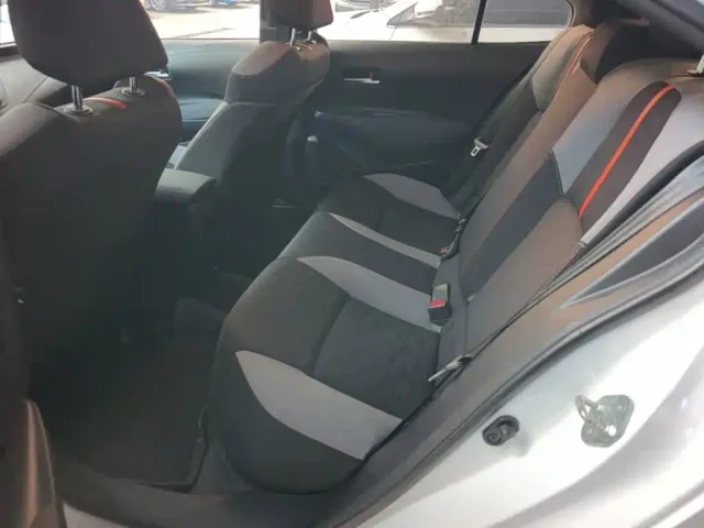Toyota Corolla — Фото автомобиля 16