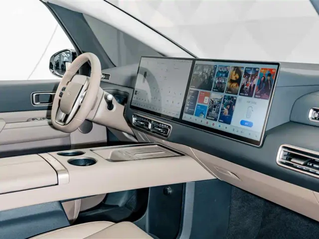 Li Auto MEGA — Фото автомобиля 18