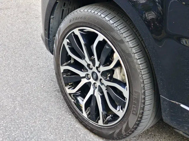 Land Rover Range Rover Sport — Фото автомобиля 14