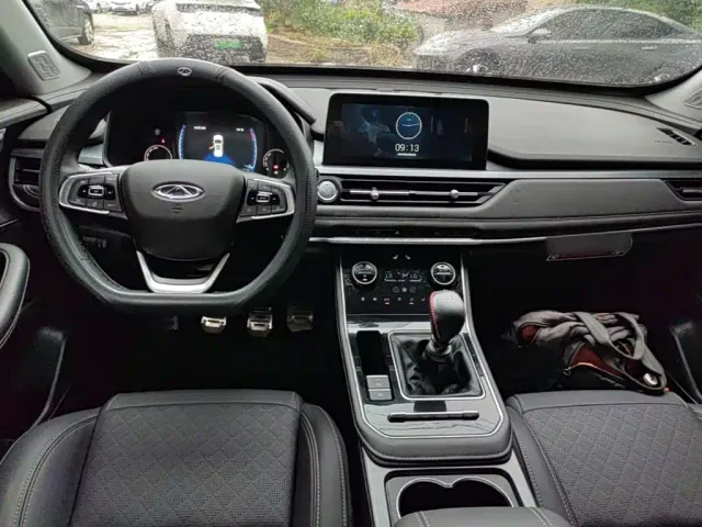 Chery Tiggo 8 — Фото автомобиля 9