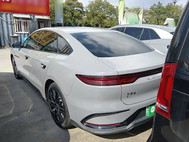 BYD Han — Фото автомобиля 4