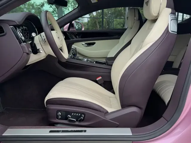 Bentley Continental 2022 4.0T GT V8 — Фото автомобиля 10