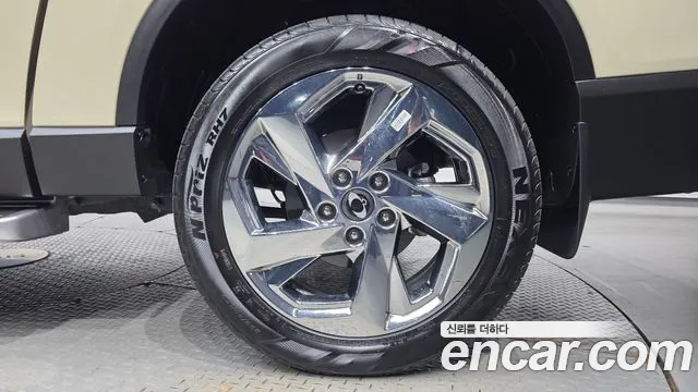 KG_Mobility_Ssangyong Rexton Новый Rexton Sport Khan Дизель 2.2 4WD — Фото автомобиля 21