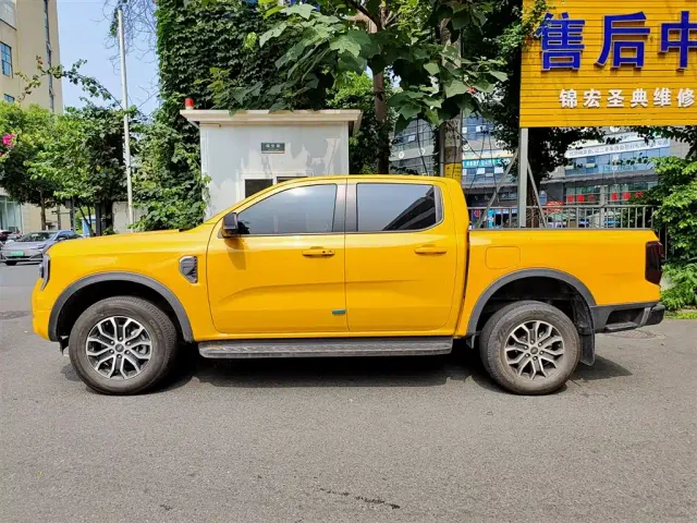 Ford Ranger — Фото автомобиля 3