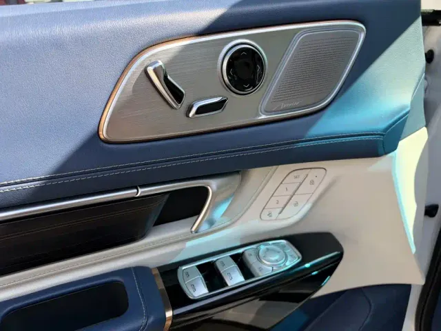Buick Century — Фото автомобиля 12