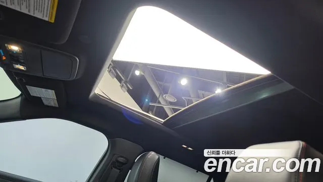 Ford Explorer — Фото автомобиля 23