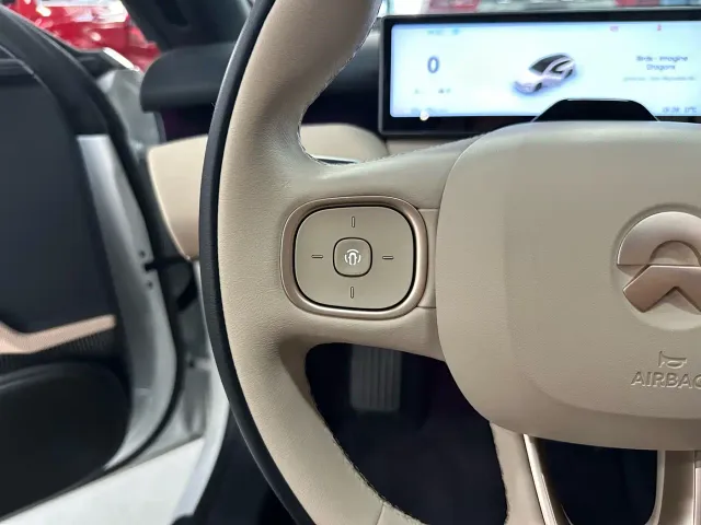 Nio ET5 Touring — Фото автомобиля 6