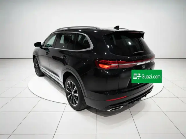 Buick Envision Plus — Фото автомобиля 4