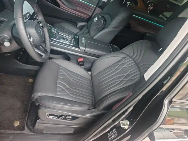 GAC Trumpchi M8 — Фото автомобиля 14