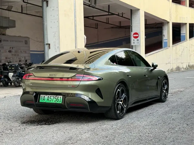Xiaomi SU7 — Фото автомобиля 7