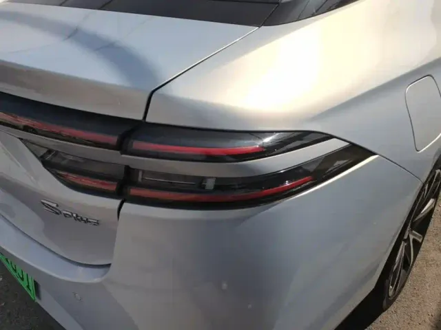 GAC Aion S Plus — Фото автомобиля 7
