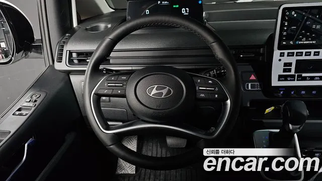 Hyundai Staria — Фото автомобиля 13