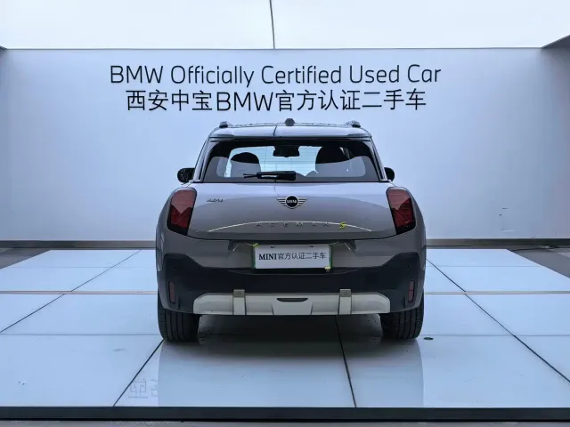 MINI Electric MINI ACEMAN — Фото автомобиля 4
