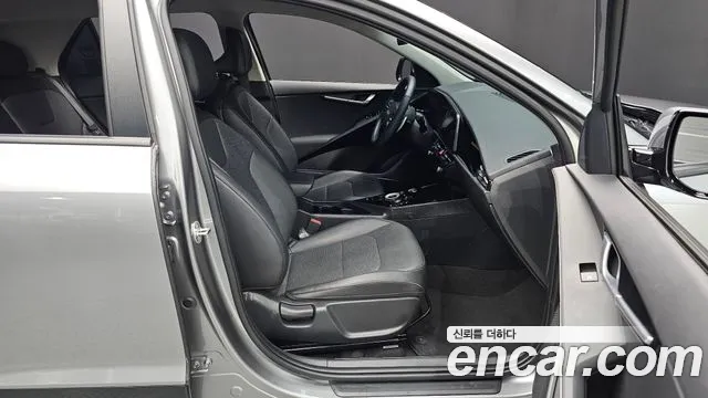 Kia Niro All Niro EV Air — Фото автомобиля 26