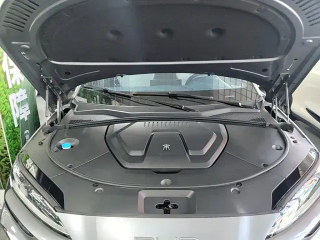 BYD Song PLUS — Фото автомобиля 19