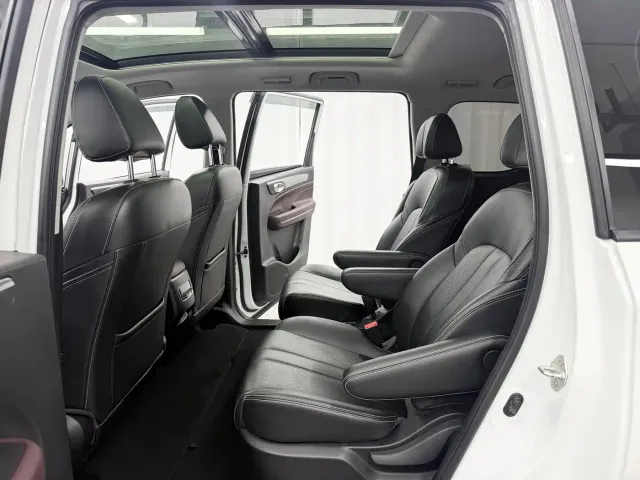GAC Trumpchi M6 — Фото автомобиля 10