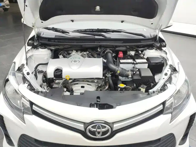 Toyota Vios — Фото автомобиля 10
