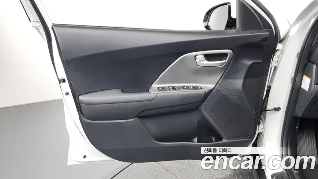 Kia Niro Niro Plus Earth — Фото автомобиля 21