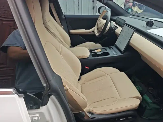 Nio ET5 Touring — Фото автомобиля 24