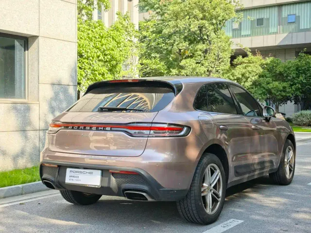 Porsche Macan — Фото автомобиля 10