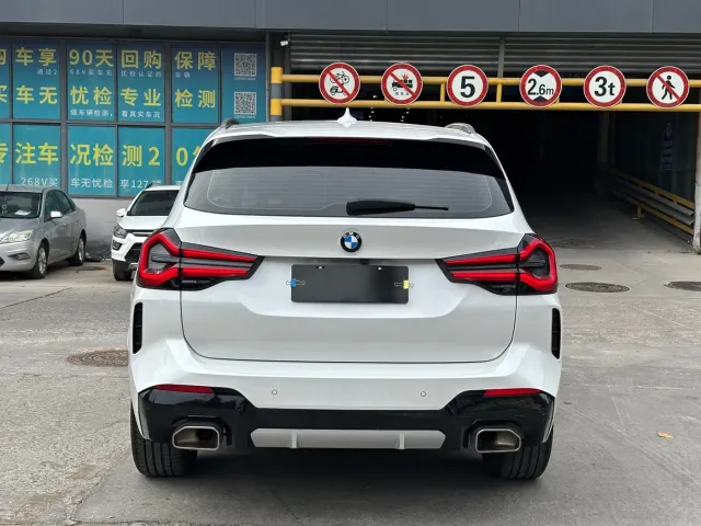 BMW X3 — Фото автомобиля 4