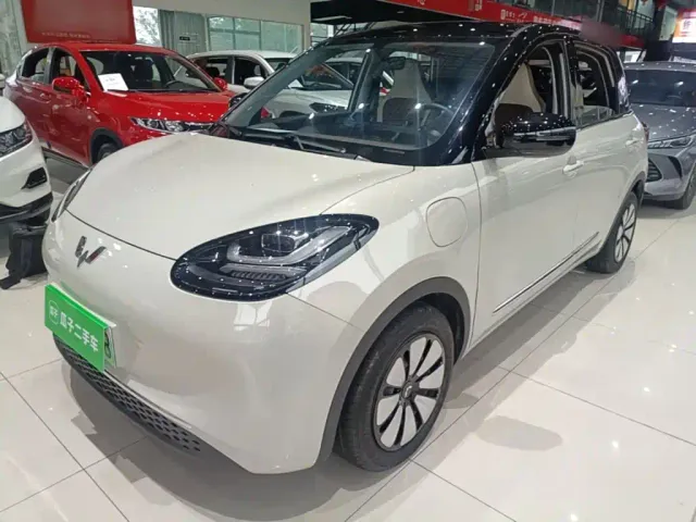 Фотография автомобиля — Wuling Bingo