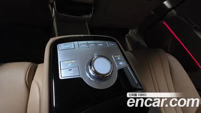 Genesis G80 RG3 — Фото автомобиля 25